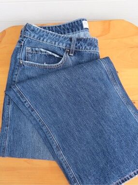 Hollister Curvy Mid Rise Baggy Jeans